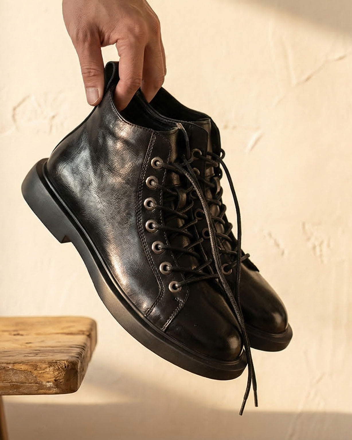 HOLLOWAY LEATHER BOOTS