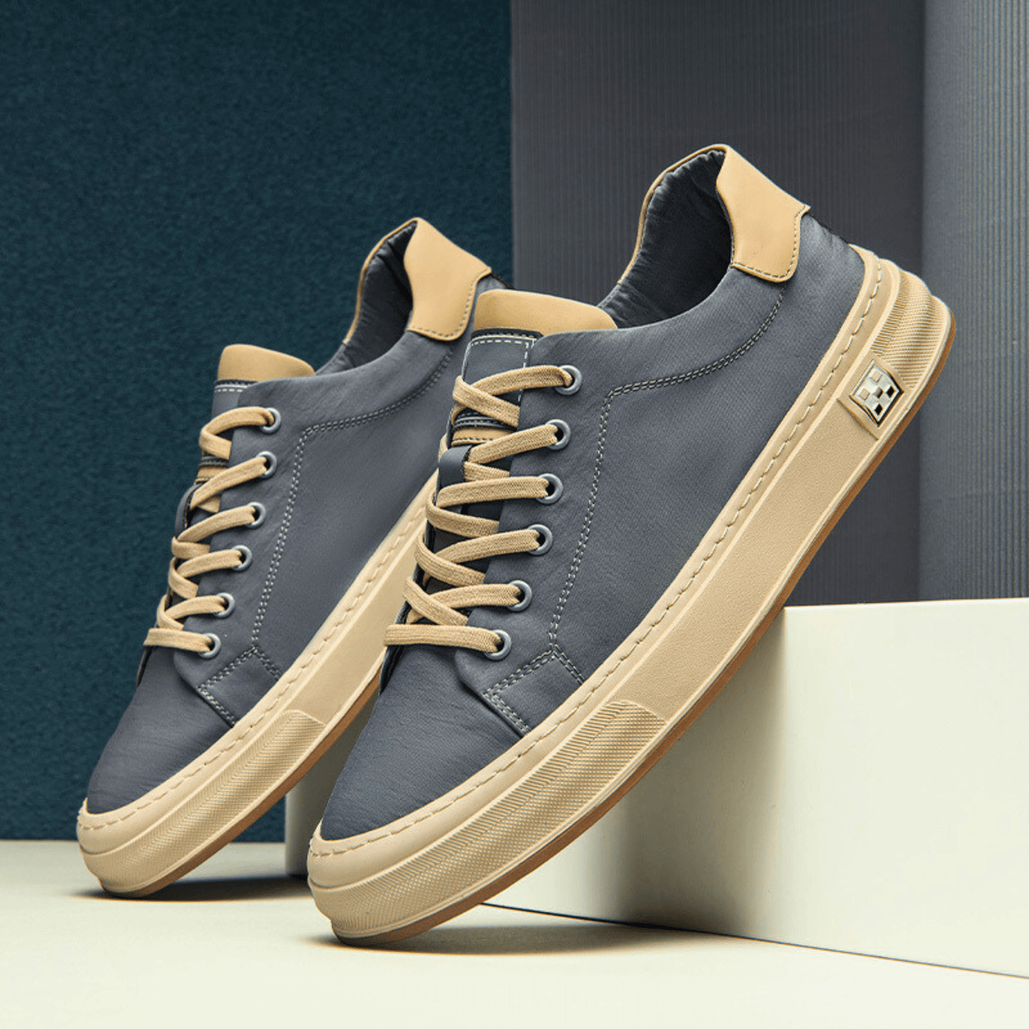 ARISTON CANVAS SNEAKER